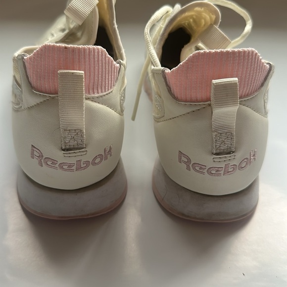 Reebok Glide Pink Chalk Running Shoe 7.5 - Picture 4 of 8
